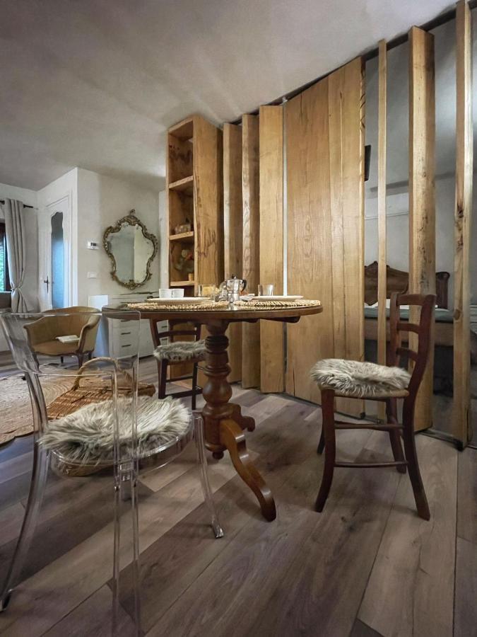La Terrazza Naturas Con Romantica Mini Piscina Calda Sui Tetti Rossana Экстерьер фото